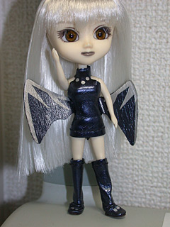 Kurama in dido's dress