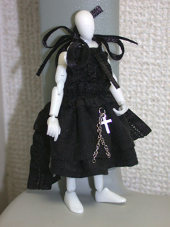 ミクロマン in Noir's Dress