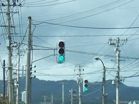 縦に並んだ信号機